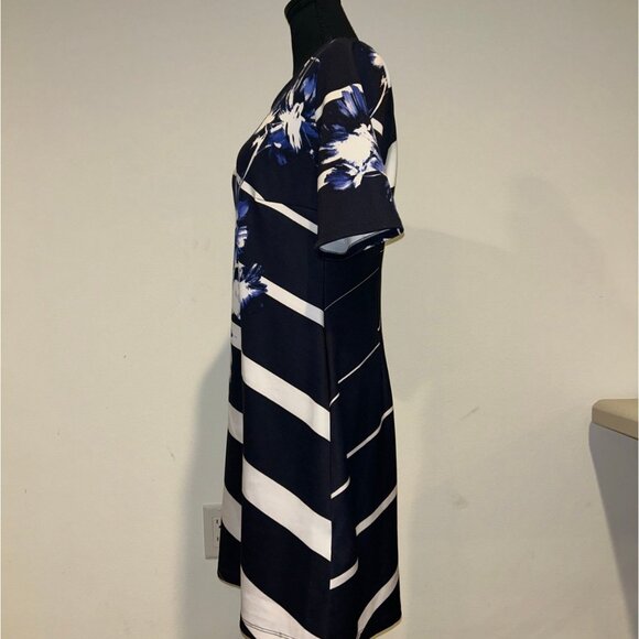 Signature by Robbie Bee Navy Blue Dress - Size M - Picture 3 of 9